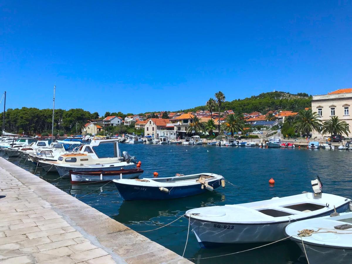 Apartamento Olive Tree Stari Grad  Exterior foto