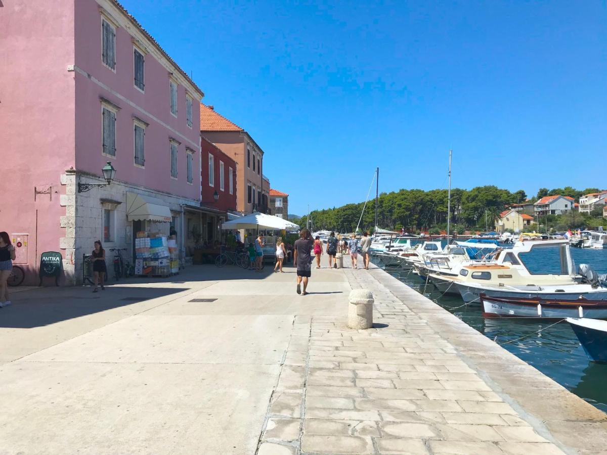 Apartamento Olive Tree Stari Grad  Exterior foto