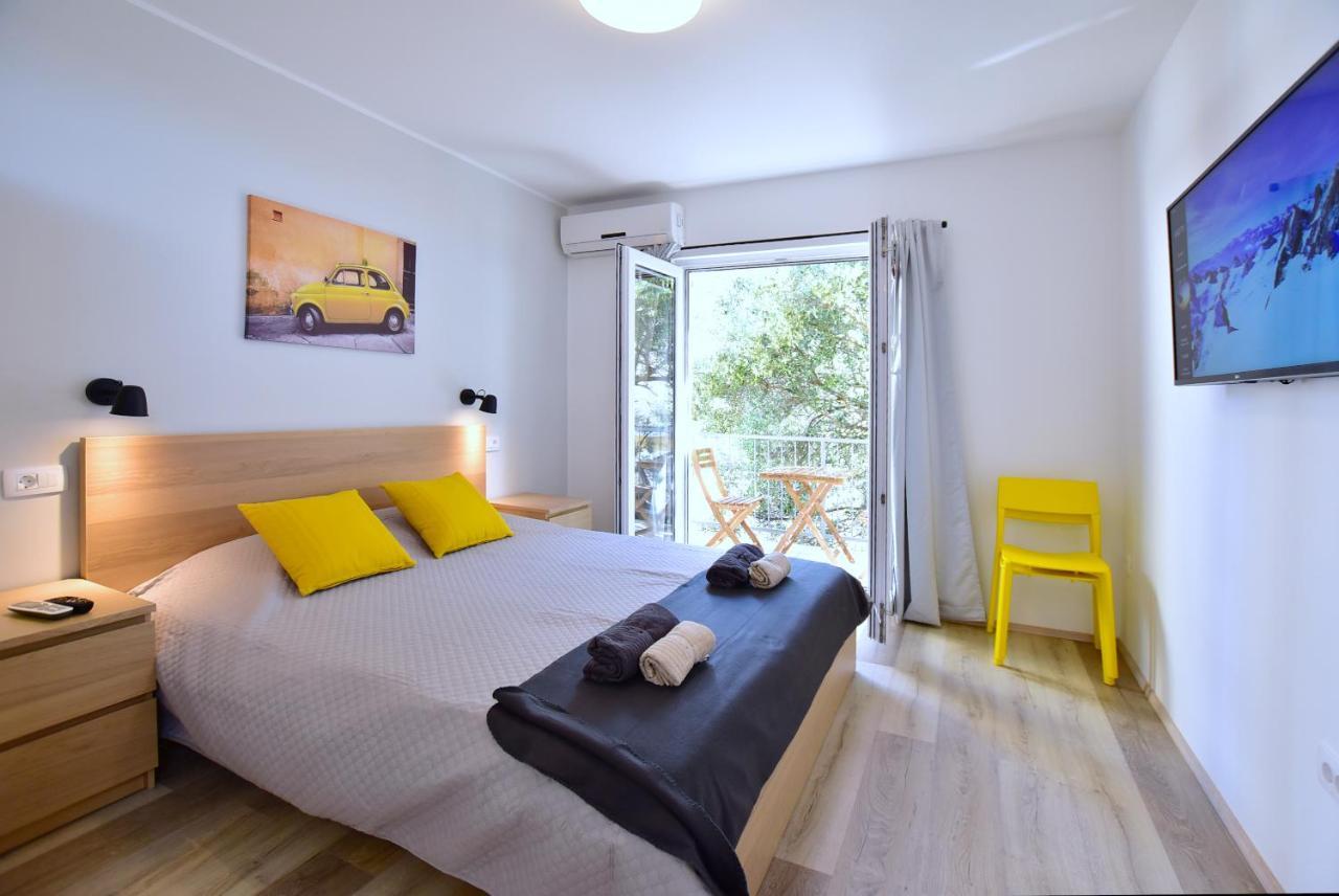 Apartamento Olive Tree Stari Grad  Exterior foto