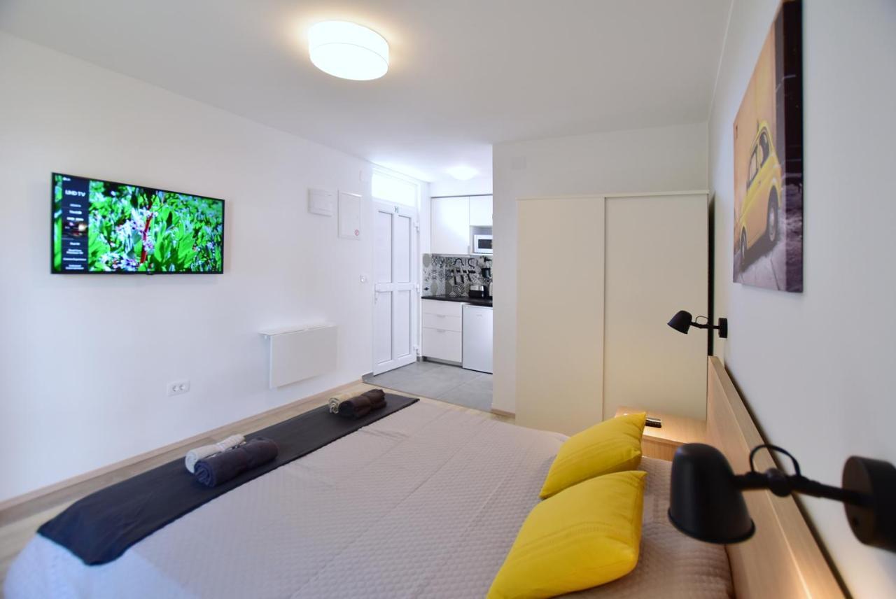 Apartamento Olive Tree Stari Grad  Exterior foto